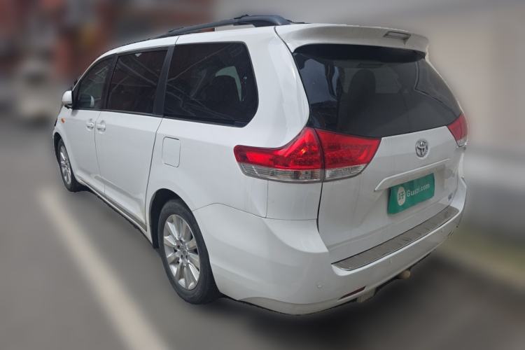 Used Toyota SIENNA  Rear Left 45 Deg