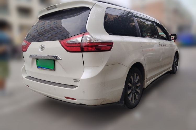 Used Toyota SIENNA 2014 3.5L Sienna Limited 4x4 Edition Rear Right 45 Deg