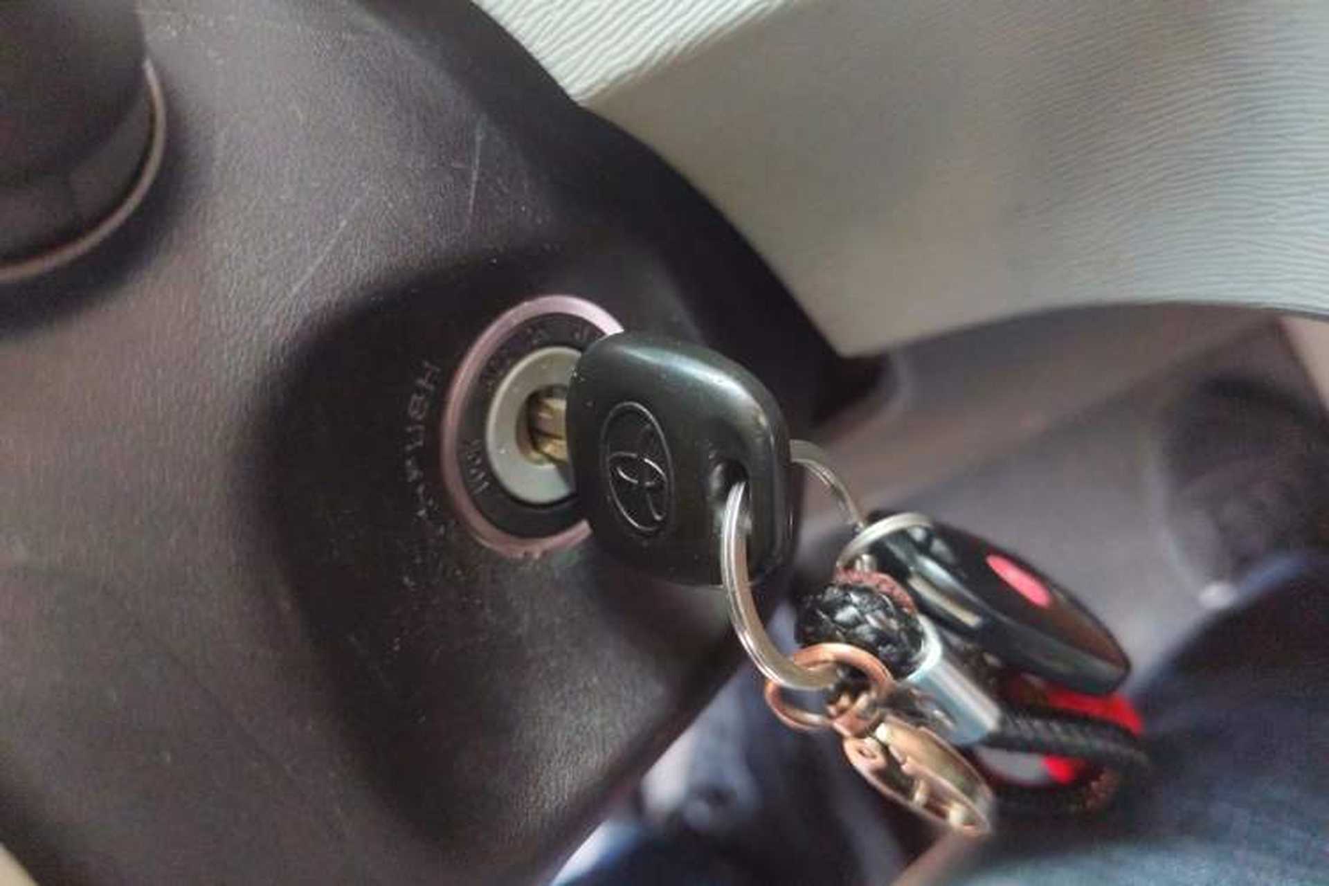 Used Toyota SIENNA  Vehicle Key