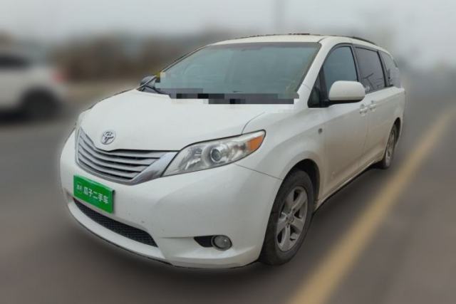 Used Toyota SIENNA 