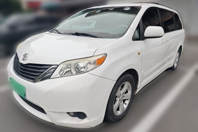 Used Toyota SIENNA 2014 3.5L Sienna LE Two-Wheel-Drive Version