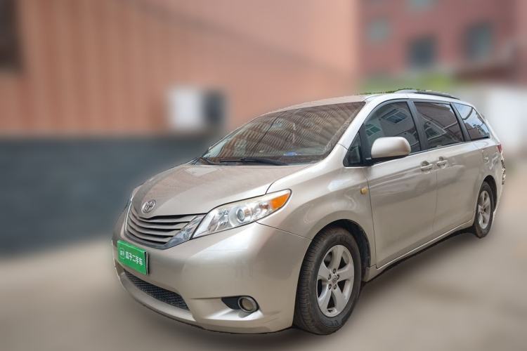 Used Toyota SIENNA 2014 3.5L Sienna LE Two-Wheel-Drive Version Guazi used car, China used car export, Used car for sale, Used  cars, Cheapest cars for sale
