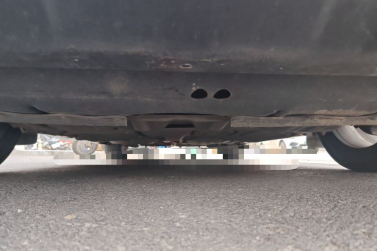 Used Toyota SIENNA 2015 3.5L Two-Wheel Drive LE Chassis Front