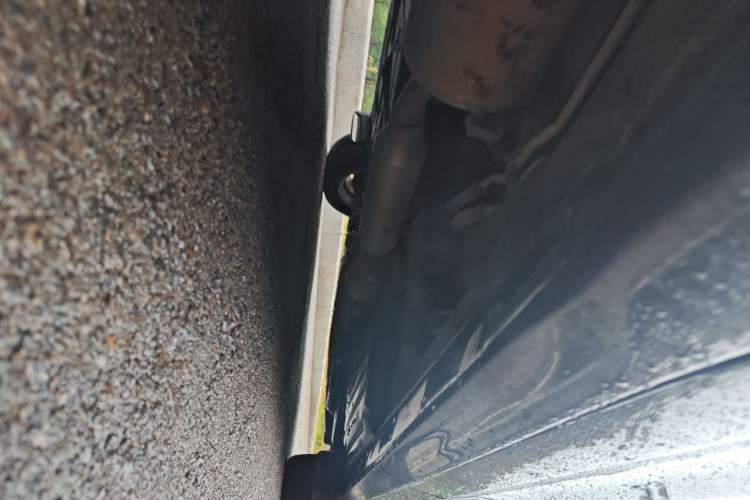 Used Toyota SIENNA 2015 3.5L Automatic 7-Seater Parallel Import Chassis Rear Right