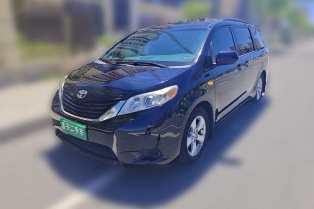 Used Toyota SIENNA 2015 3.5L Two-Wheel Drive LE