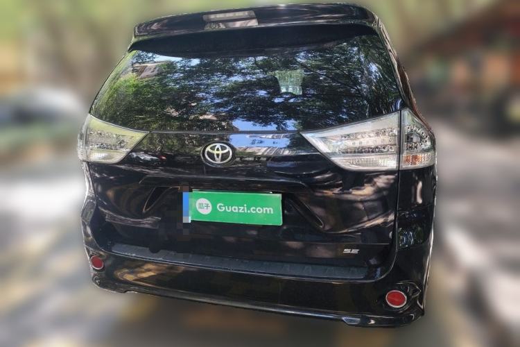 Used Toyota SIENNA 2015 3.5L Two-Wheel Drive L Version—U.S. Specification Rear