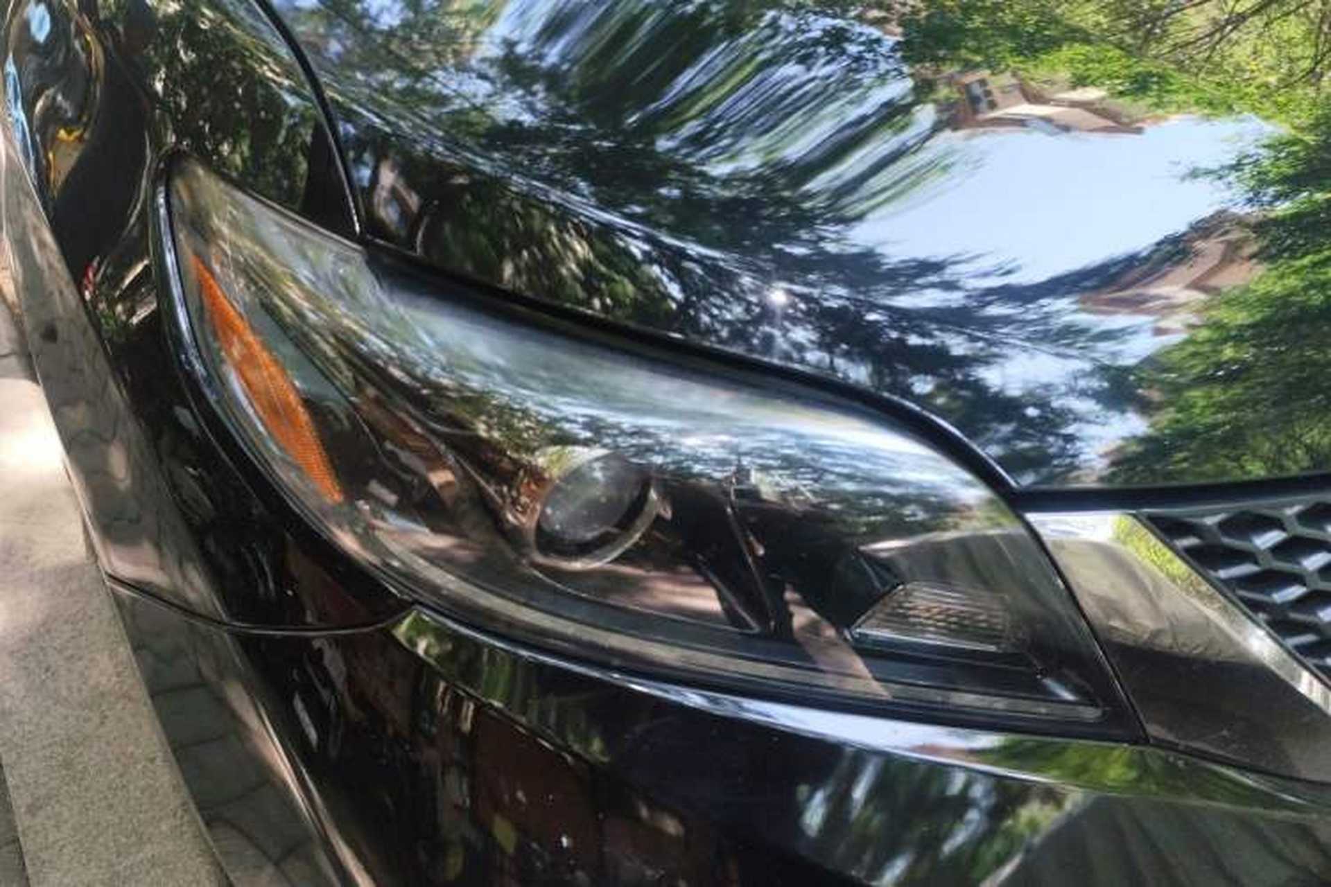Used Toyota SIENNA 2015 3.5L Two-Wheel Drive L Version—U.S. Specification Right Front Headlight