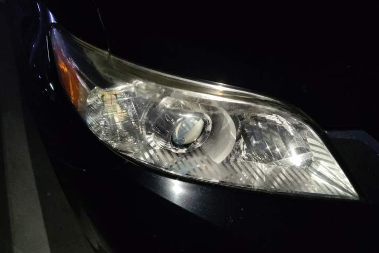Used Toyota SIENNA 2015 3.5L Four-Wheel Drive L Right Front Headlight