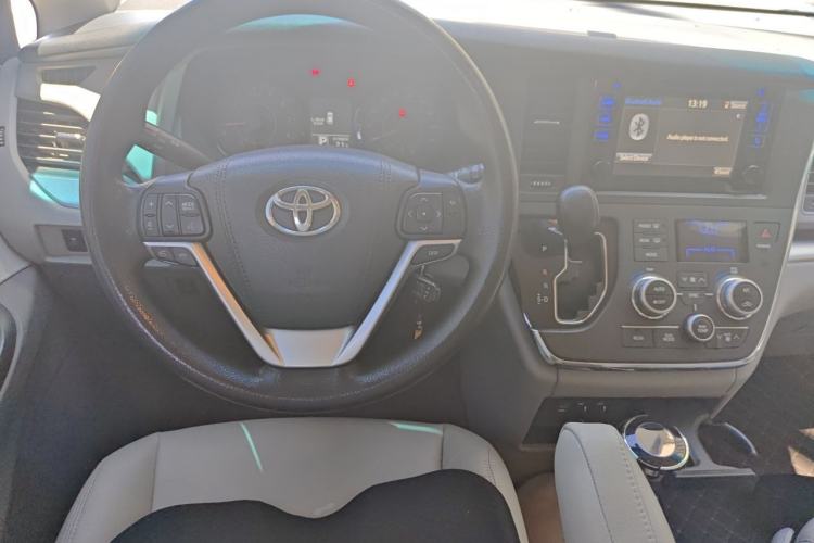 Used Toyota SIENNA 2015 3.5L Two-Wheel Drive LE Steering Wheel