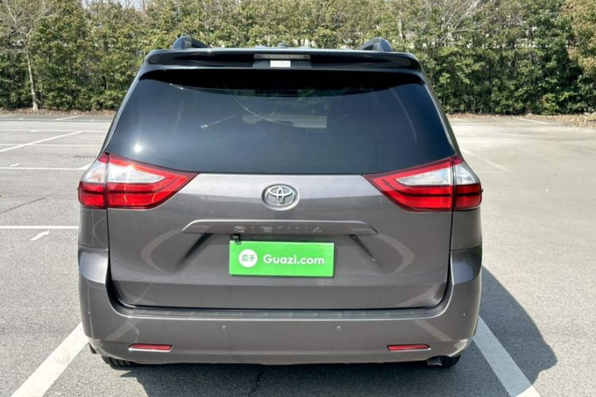 Used Toyota SIENNA 2015 3.5L Two-Wheel Drive L Version—U.S. Specification Exterior 3