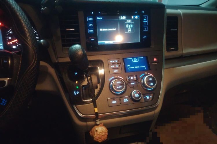 Used Toyota SIENNA 2015 3.5L Four-Wheel Drive L Audio And AC Panel