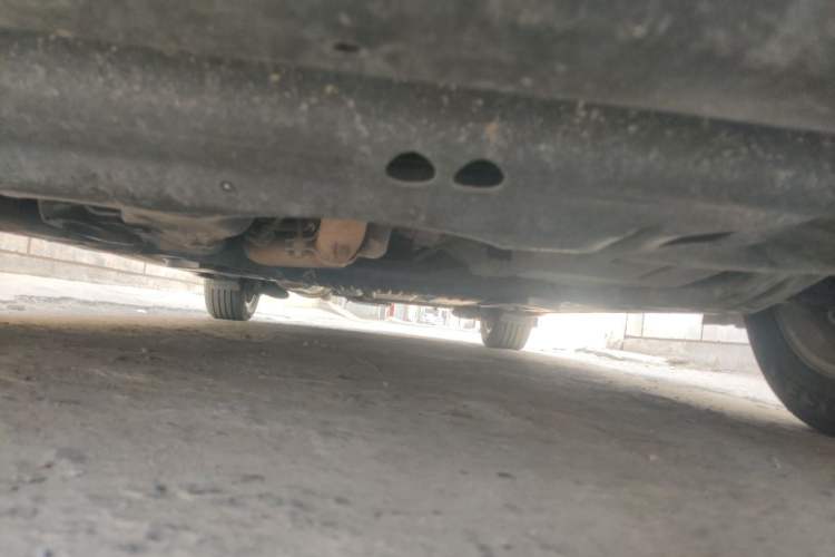 Used Toyota SIENNA  Chassis Front