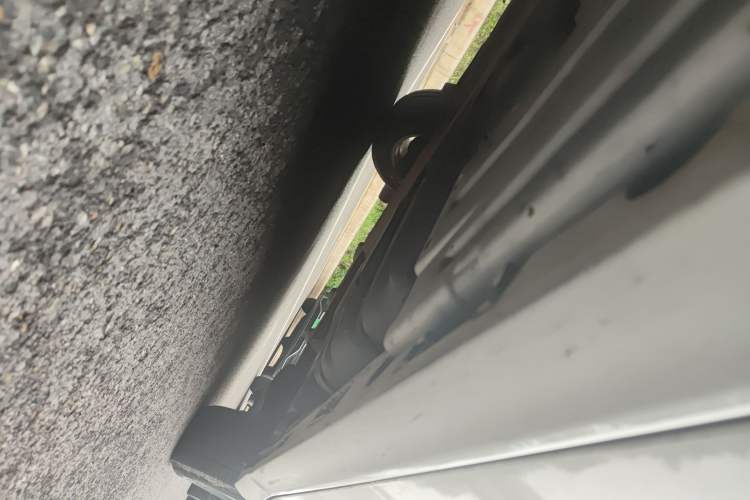 Used Toyota SIENNA 2015 3.5L Two-Wheel Drive LE Chassis Front Left