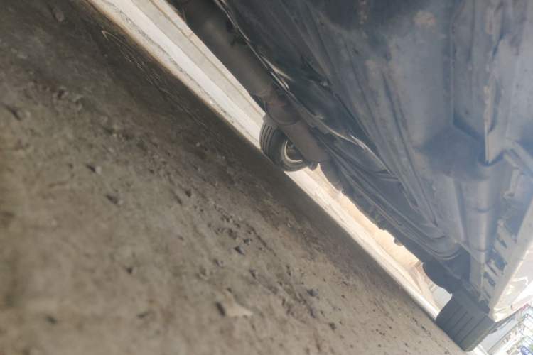 Used Toyota SIENNA  Chassis Front Left