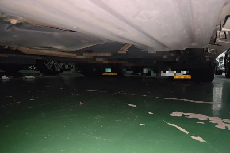 Used Toyota SIENNA 2015 3.5L Two-Wheel Drive LE Chassis Front Left