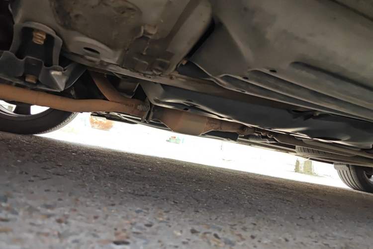 Used Toyota SIENNA  Chassis Front Left