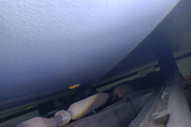 Used Toyota SIENNA  Chassis Front Right