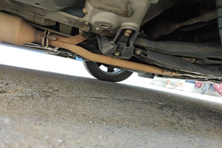 Used Toyota SIENNA  Chassis Front Right