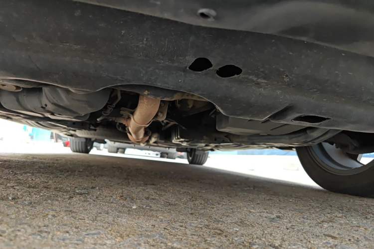 Used Toyota SIENNA  Chassis Front