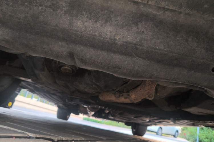 Used Toyota SIENNA  Chassis Front