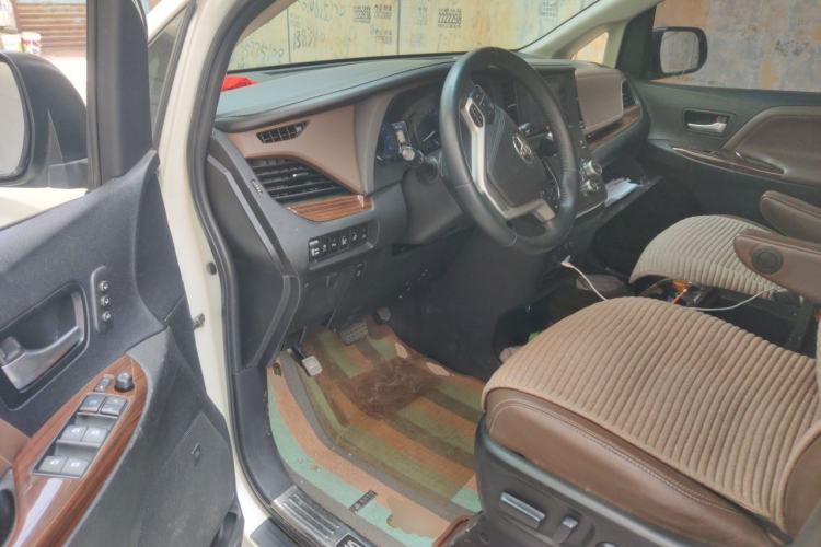 Used Toyota SIENNA  Driver Seat
