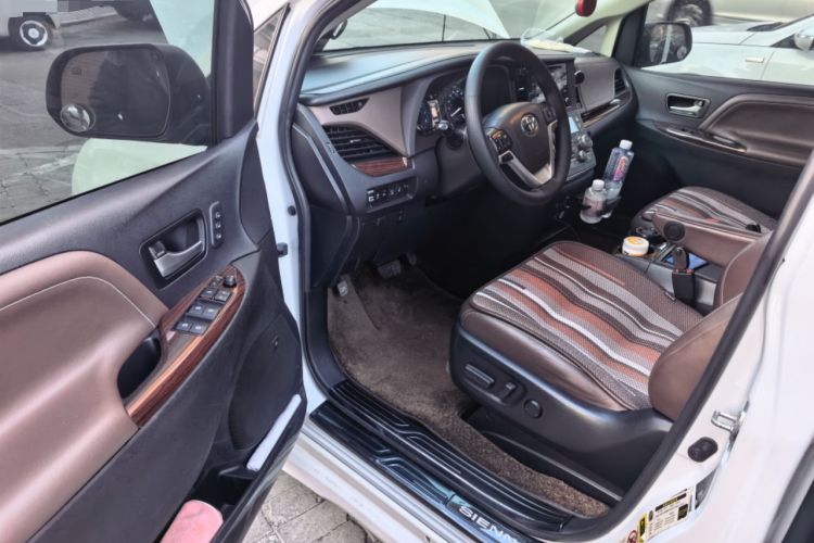 Used Toyota SIENNA 2015 3.5L Four-Wheel Drive L Driver Seat