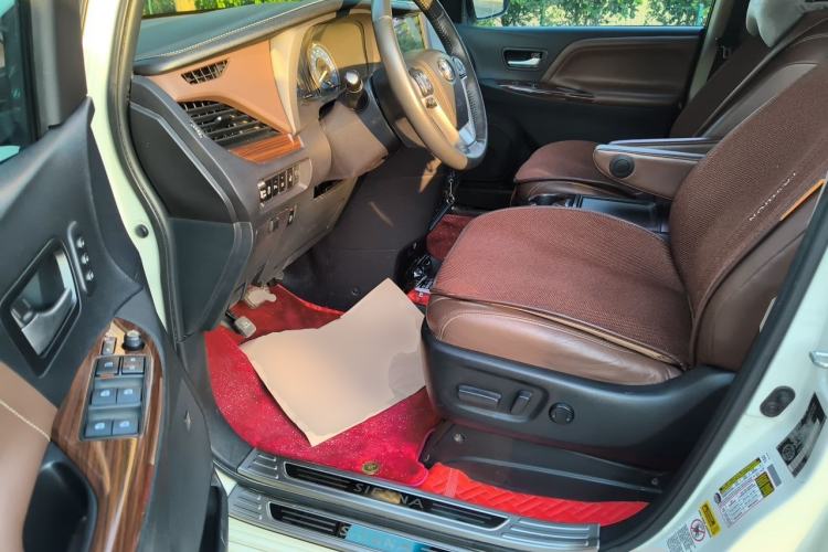 Used Toyota SIENNA  Driver Seat
