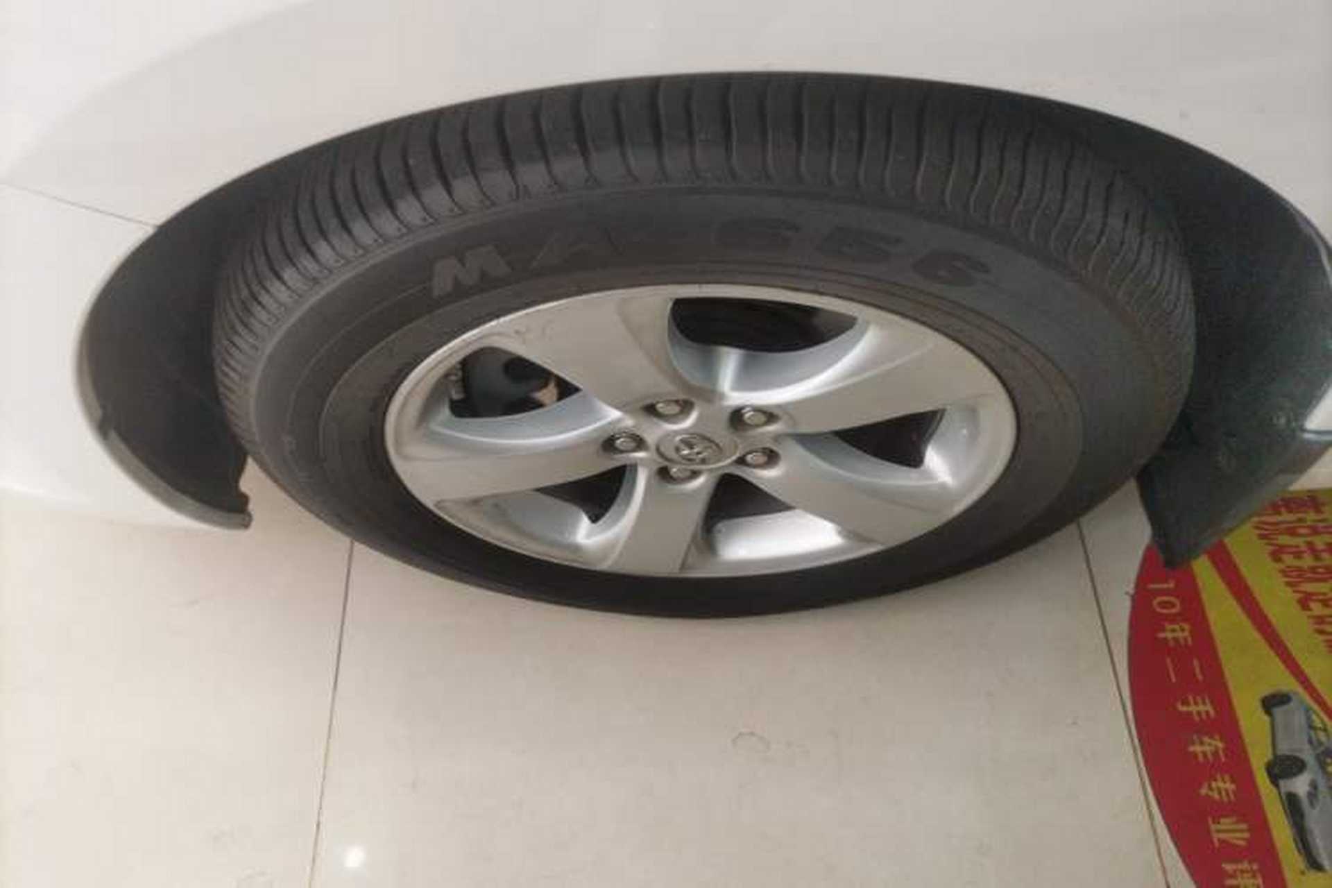 Used Toyota SIENNA 2015 3.5L Two-Wheel Drive L Exterior 7