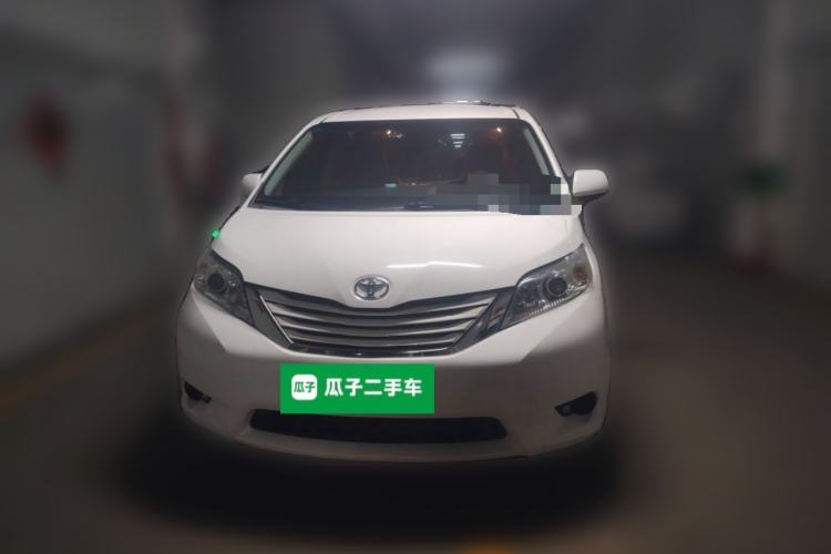 Used Toyota SIENNA 2015 3.5L Four-Wheel Drive L Front