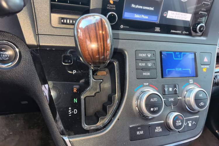 Used Toyota SIENNA 2015 3.5L Four-Wheel Drive L Gear Lever