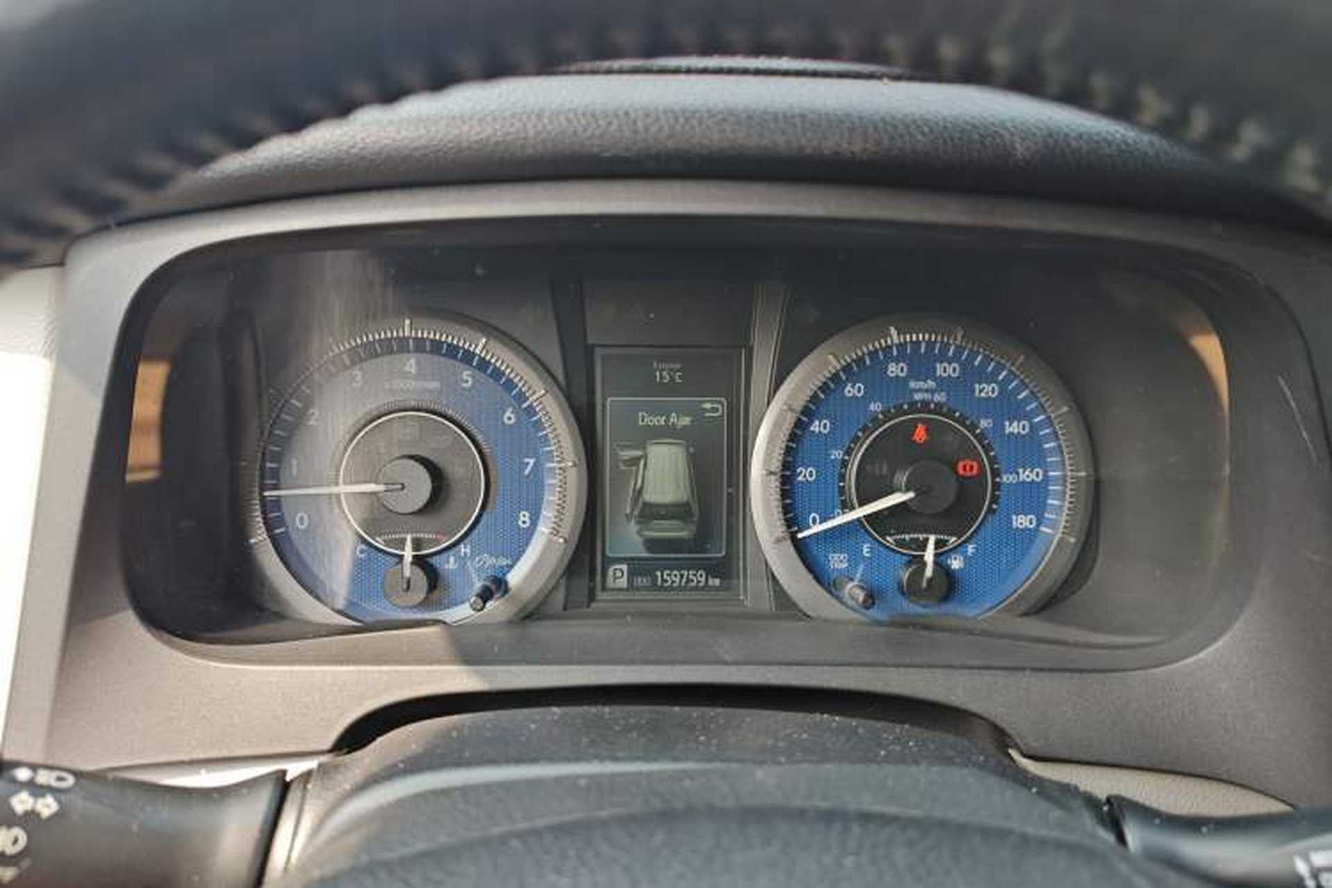 Used Toyota SIENNA  Instrument Cluster