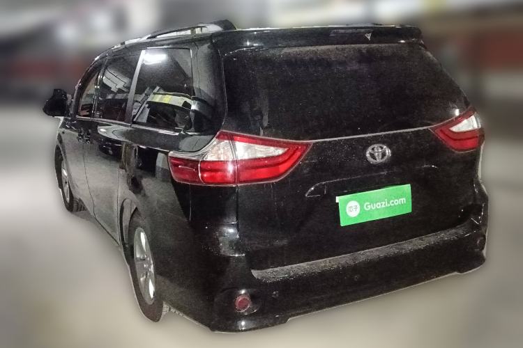 Used Toyota SIENNA 2015 3.5L Two-Wheel Drive LE Rear Left 45 Deg