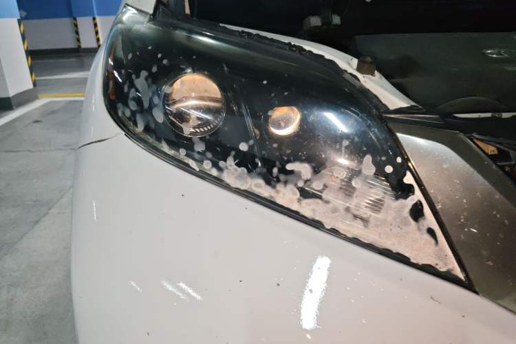Used Toyota SIENNA  Right Front Headlight