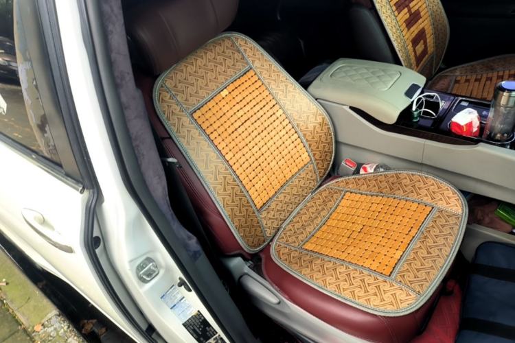 Used Toyota SIENNA 2015 3.5L Automatic 7-Seater Parallel Import Right Front Seat