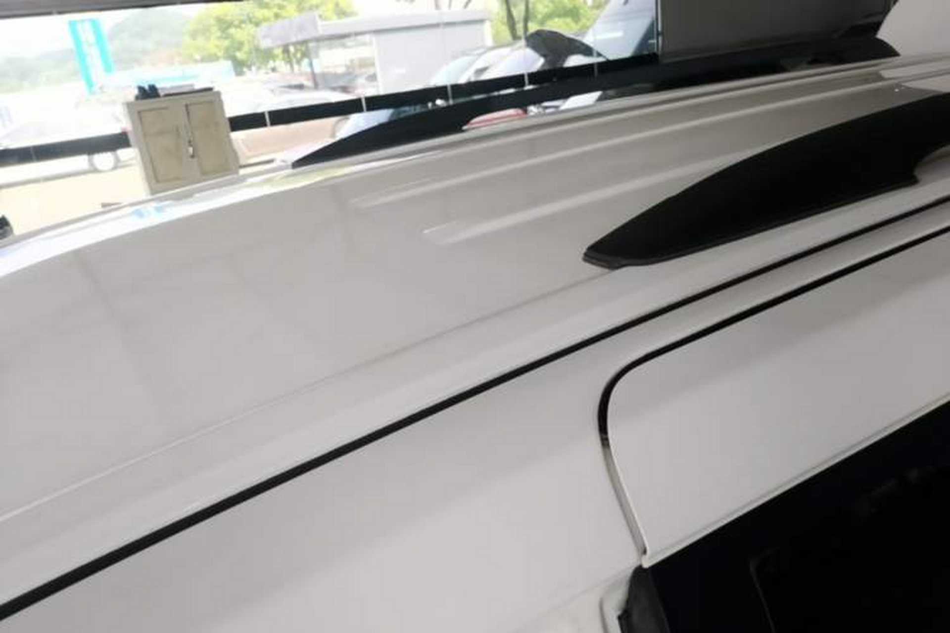 Used Toyota SIENNA 2015 3.5L Two-Wheel Drive L Version—U.S. Specification Roof