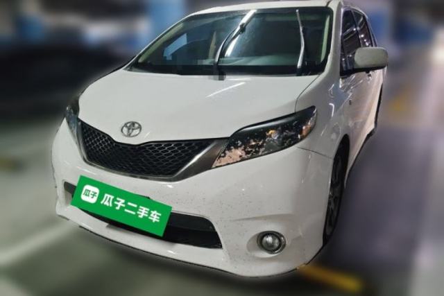 Used Toyota SIENNA 