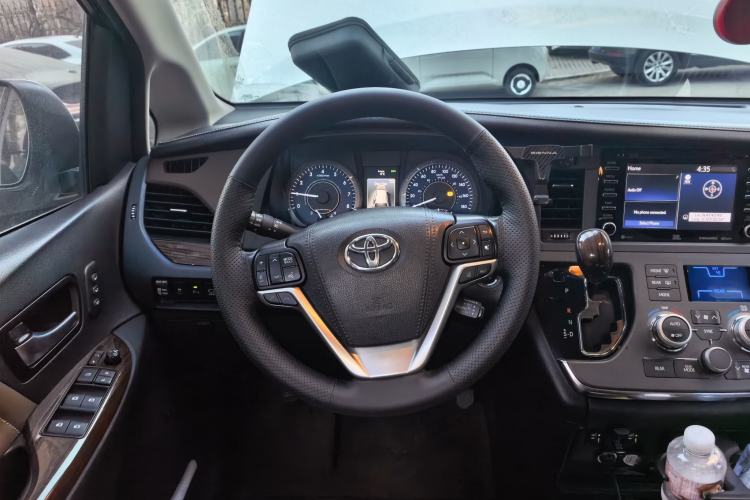 Used Toyota SIENNA 2015 3.5L Four-Wheel Drive L Steering Wheel