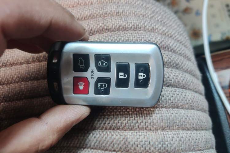 Used Toyota SIENNA  Vehicle Key