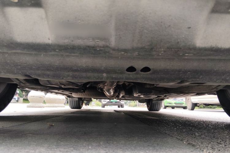Used Toyota SIENNA 2015 3.5L Automatic 7-Seater Parallel Import Chassis Front