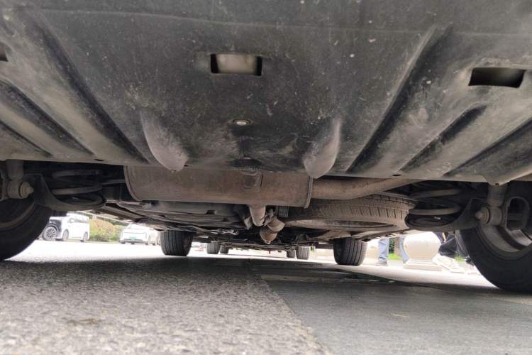 Used Toyota SIENNA 2015 3.5L Automatic 7-Seater Parallel Import Chassis Rear