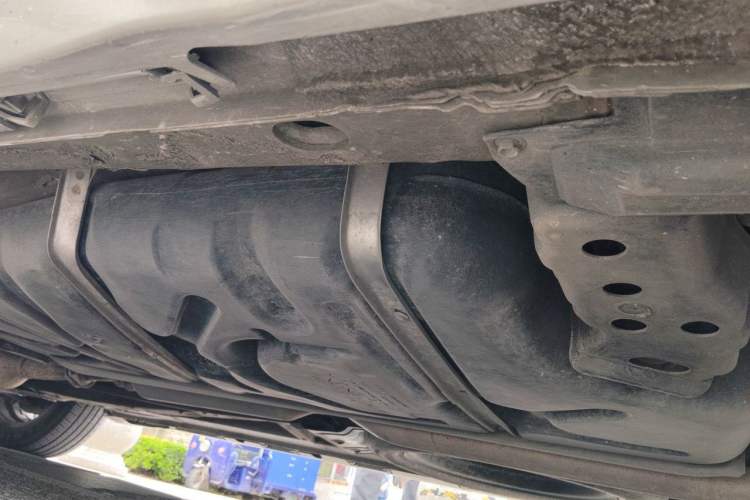 Used Toyota SIENNA 2015 3.5L Automatic 7-Seater Parallel Import Chassis Rear Left