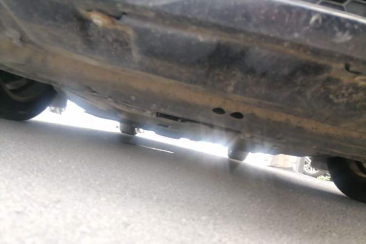 Used Toyota SIENNA  Chassis Front