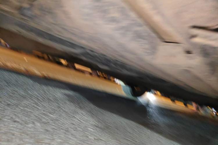 Used Toyota SIENNA  Chassis Front Left