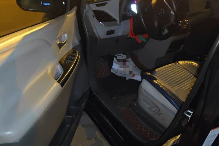 Used Toyota SIENNA  Driver Seat