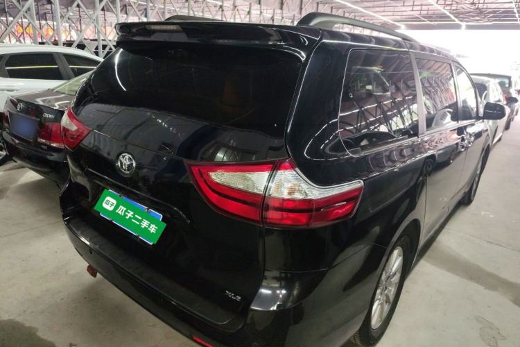 Used Toyota SIENNA 2016 3.5L Two-Wheel Drive 7-Seater Parallel Import Exterior 4