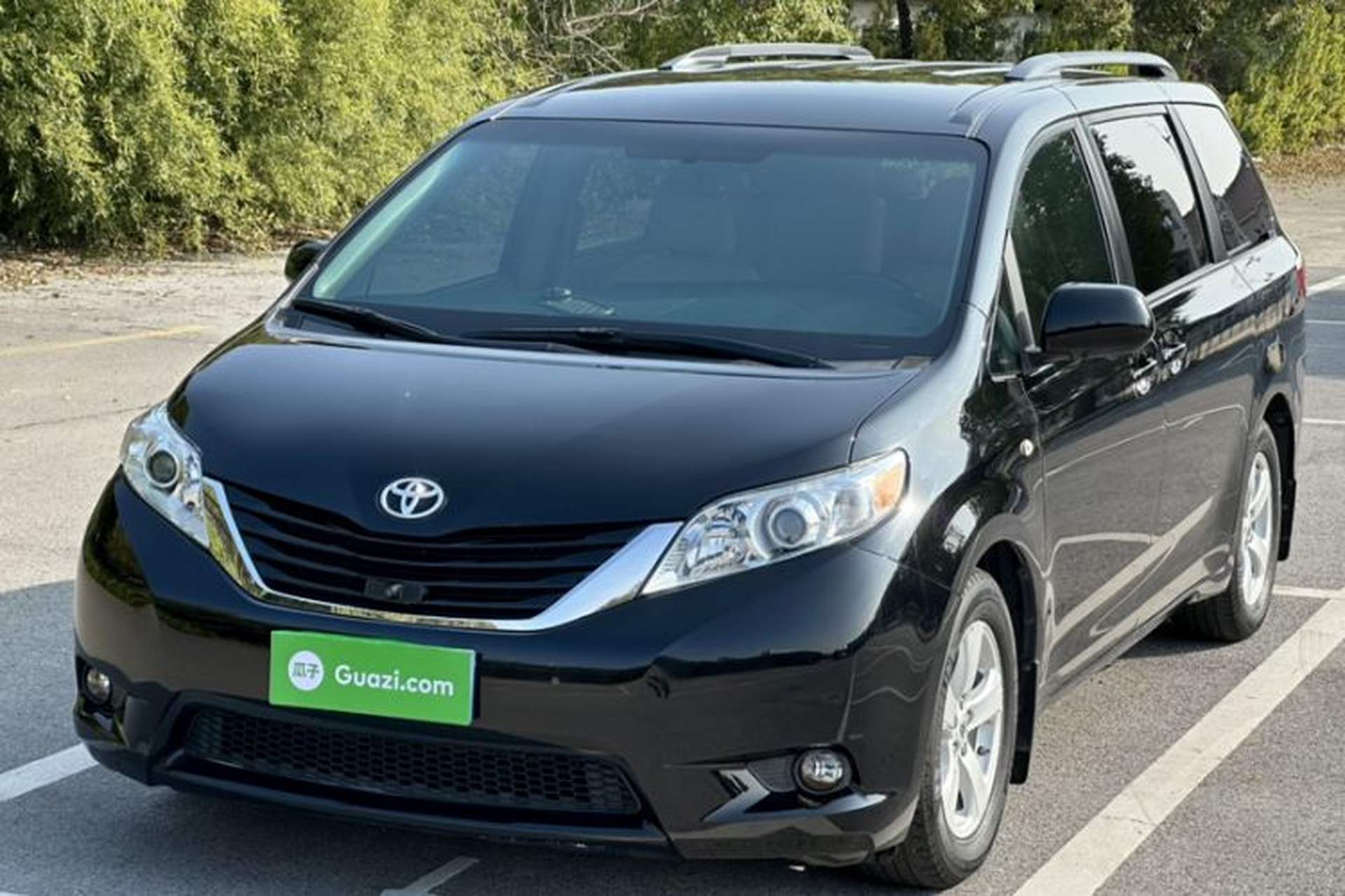 Used Toyota SIENNA 2016 3.5L Two-Wheel Drive 7-Seater Parallel Import Exterior 5