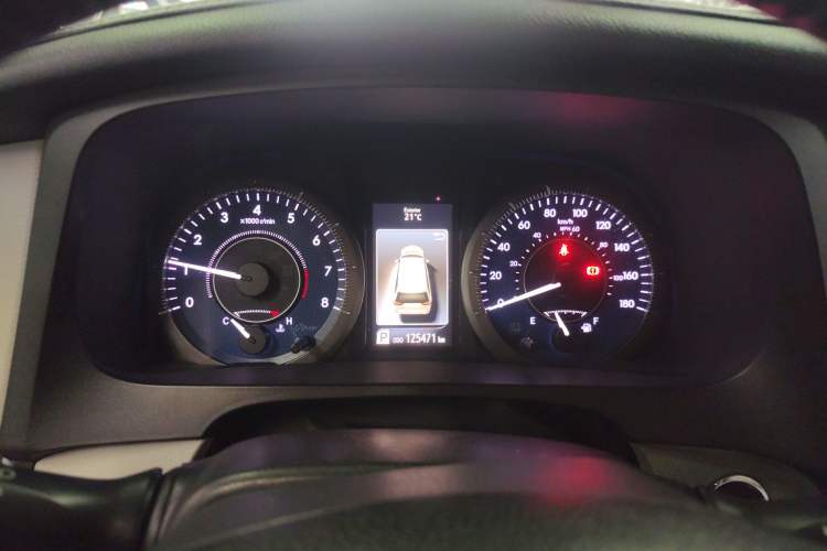 Used Toyota SIENNA 2016 3.5L Two-Wheel Drive 7-Seater Parallel Import Instrument Cluster