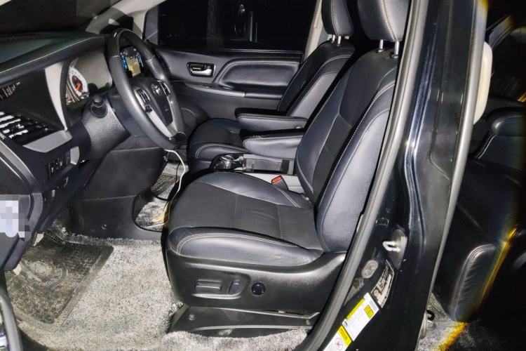 Used Toyota SIENNA 2016 3.5L Two-Wheel Drive 7-Seater Parallel Import Left Front Seat