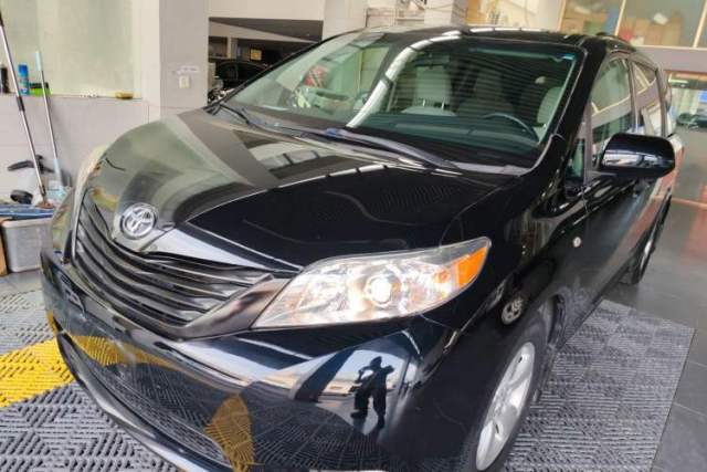 Used Toyota SIENNA 2016 3.5L Two-Wheel Drive 7-Seater Parallel Import