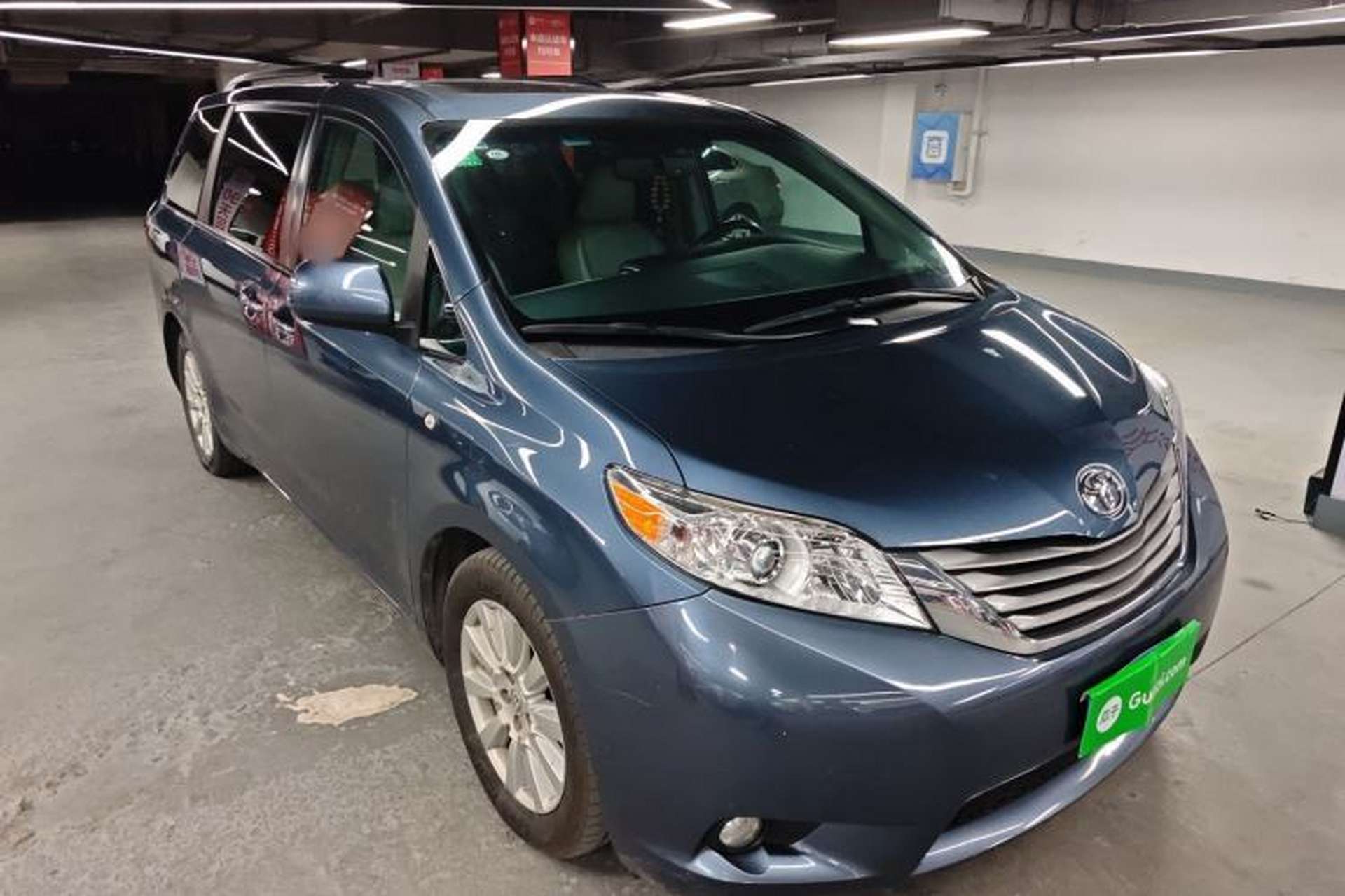 Used Toyota SIENNA 2016 3.5L Two-Wheel Drive 7-Seater Parallel Import Front Right 45 Deg